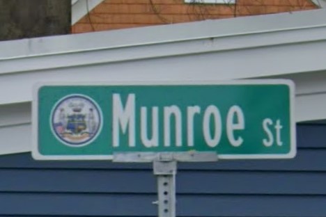 Newburyport, MA street sign