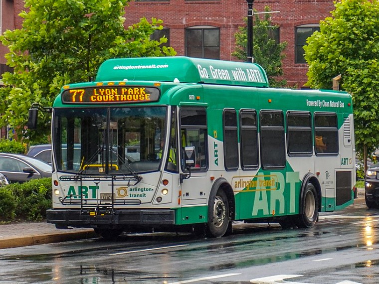 Arlington, Virginia bus