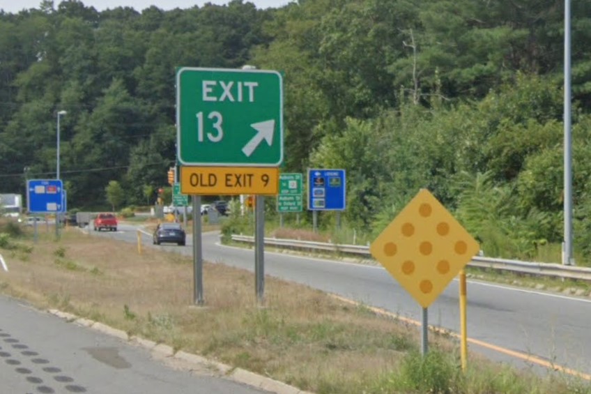 Massachusetts interstate exit