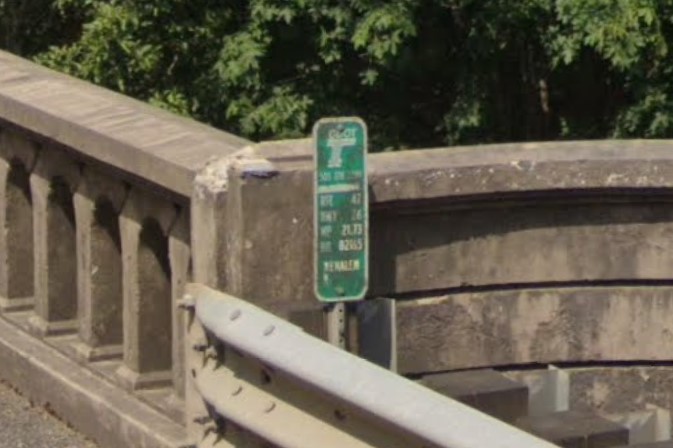 Bridge marker