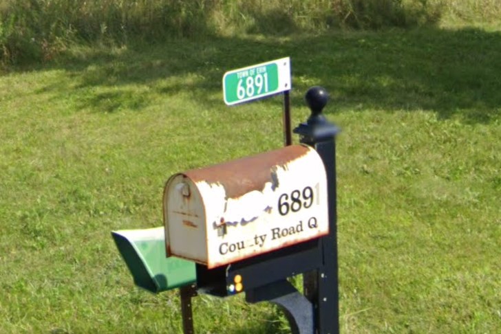 Green address marker
